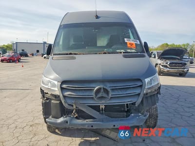 Piąte zdjęcie samochodu w środku: 2019 MERCEDES BENZ SPRINTER 2500 DELIVERY VAN VIN:WD4PF0CDXKP086459 - miniatura