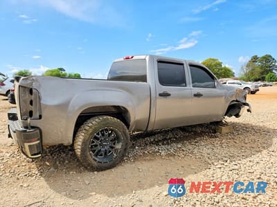 Trzecie zdjęcie samochodu z tyłu: 2007 GMC NEW SIERRA K1500 VIN:2GTEK13YX71604242 - miniatura