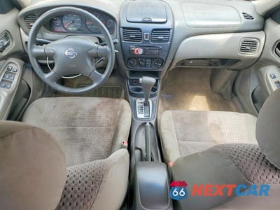 Zdjęcie 8 z 12 samochodu: 2004 NISSAN SENTRA VIN:3N1CB51D44L471666 - miniatura