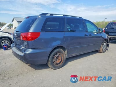 Trzecie zdjęcie samochodu z tyłu: 2007 TOYOTA SIENNA LE 8-PASSENGER VIN:5TDZK23C47S034369 - miniatura
