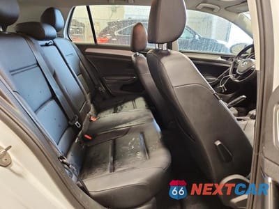 Zdjęcie 10 z 12 samochodu: 2017 VOLKSWAGEN GOLF S VIN:3VW117AU0HM061429 - miniatura