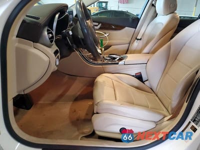Zdjęcie 7 z 12 samochodu: 2015 MERCEDES-BENZ C 300 VIN:55SWF4JB7FU056168 - miniatura
