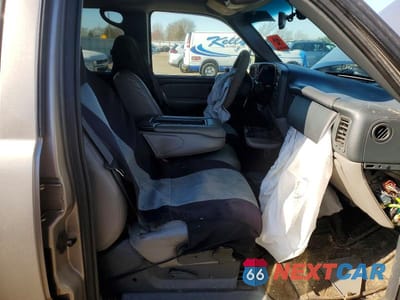 Zdjęcie 7 z 12 samochodu: 2000 CHEVROLET TAHOE K1500 VIN:1GNEK13TXYJ119716 - miniatura