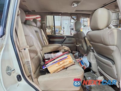 Zdjęcie 11 z 13 samochodu: 2000 LEXUS LX 470 VIN:JT6HT00WXY0125735 - miniatura