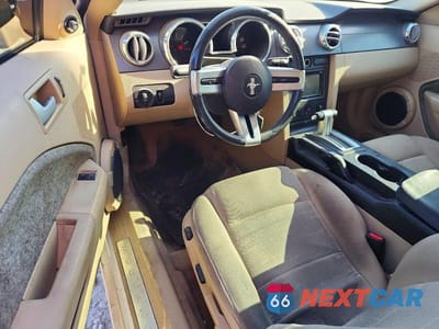 Zdjęcie 8 z 12 samochodu: 2008 FORD MUSTANG VIN:1ZVHT80N885130849 - miniatura
