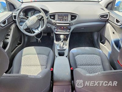 Zdjęcie 8 z 12 samochodu: 2017 HYUNDAI IONIQ SEL VIN:KMHC75LC3HU048250 - miniatura