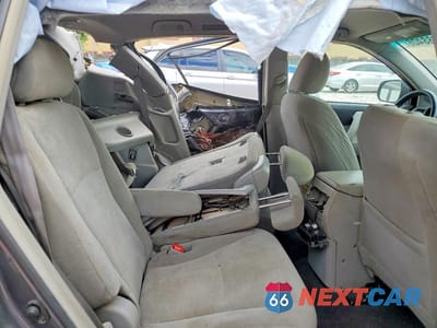 Zdjęcie 11 z 14 samochodu: 2012 TOYOTA HIGHLANDER BASE VIN:5TDZA3EH6CS030111 - miniatura