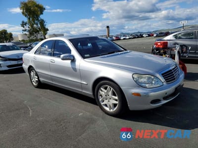 Czwarte zdjęcie samochodu z boku: 2006 MERCEDES-BENZ S 350 VIN:WDBNF67J86A468694 - miniatura