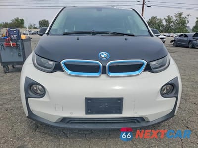 Piąte zdjęcie samochodu w środku: 2015 BMW I3 BEV VIN:WBY1Z2C55FV287102 - miniatura