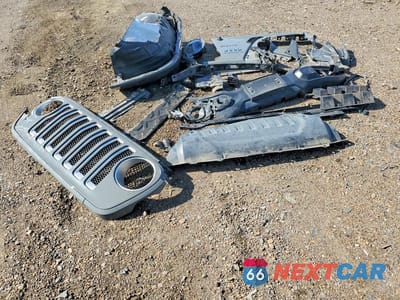 Zdjęcie 12 z 13 samochodu: 2023 JEEP WRANGLER SAHARA VIN:1C4HJXENXPW529816 - miniatura