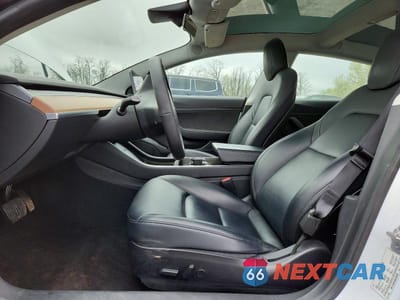 Zdjęcie 7 z 11 samochodu: 2020 TESLA MODEL 3 VIN:5YJ3E1EA4LF597522 - miniatura