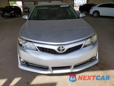 Piąte zdjęcie samochodu w środku: 2013 TOYOTA CAMRY LE AUTOMATIC VIN:4T1BF1FK6DU265862 - miniatura