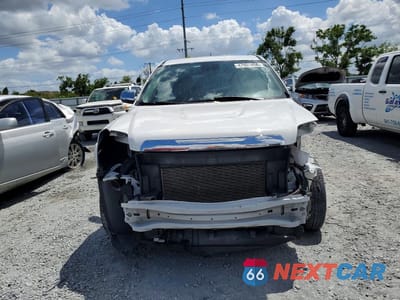 Piąte zdjęcie samochodu w środku: 2017 GMC TERRAIN SLE VIN:2GKALMEK6H6139411 - miniatura