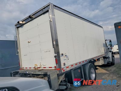 Trzecie zdjęcie samochodu z tyłu: 2019 FREIGHTLINER M2 106 MEDIUM DUTY VIN:3ALACXFC6KDKC9752 - miniatura
