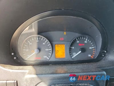 Zdjęcie 9 z 13 samochodu: 2016 MERCEDES-BENZ SPRINTER 2500 VIN:WD3PE8CD9GP207575 - miniatura