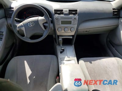 Zdjęcie 8 z 12 samochodu: 2011 TOYOTA CAMRY LE VIN:4T4BF3EK6BR127433 - miniatura