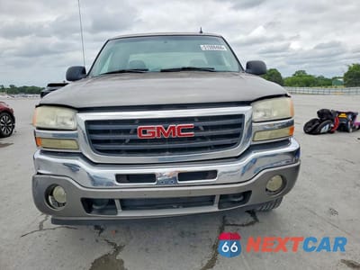 Piąte zdjęcie samochodu w środku: 2006 GMC NEW SIERRA C1500 VIN:1GTEC19T86Z230664 - miniatura