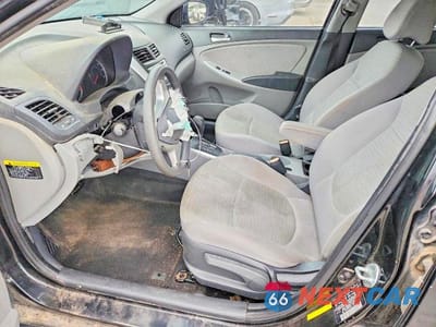 Zdjęcie 7 z 12 samochodu: 2014 HYUNDAI ACCENT VIN:KMHCT4AE8EU741837 - miniatura
