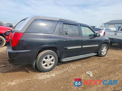 Trzecie zdjęcie samochodu z tyłu: 2004 GMC ENVOY XUV VIN:1GKET12S046206976 - miniatura