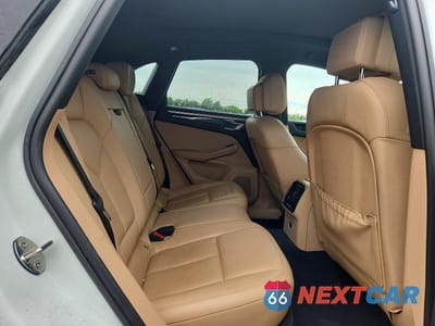 Zdjęcie 11 z 13 samochodu: 2022 PORSCHE MACAN VIN:WP1AA2A54NLB02641 - miniatura