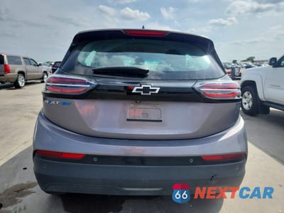 Zdjęcie 6 z 12 samochodu: 2023 CHEVROLET BOLT EV 1LT VIN:1G1FW6S04P4142601 - miniatura