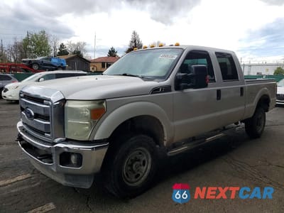 2015 FORD F250 SUPER DUTY 1FT7W2B69FEA78752 - główne zdjęcie licytacji z USA - miniatura