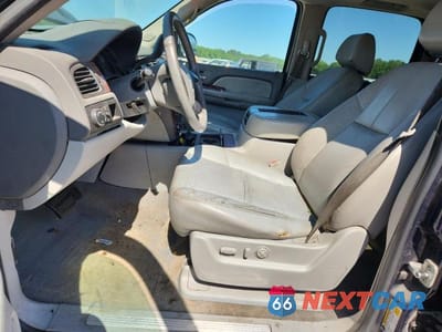 Zdjęcie 7 z 13 samochodu: 2007 CHEVROLET SUBURBAN C1500 VIN:3GNFC16067G266473 - miniatura