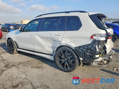 Drugie zdjęcie samochodu z przodu: 2023 BMW X7 XDRIVE40I VIN:5UX23EM03P9P31050 - miniatura
