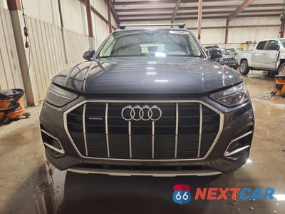 Piąte zdjęcie samochodu w środku: 2023 AUDI Q5 PREMIUM 40 VIN:WA1ABAFY8P2170777 - miniatura