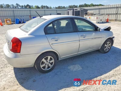Trzecie zdjęcie samochodu z tyłu: 2011 HYUNDAI ACCENT GLS VIN:KMHCN4AC0BU604542 - miniatura