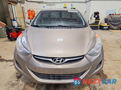 Piąte zdjęcie samochodu w środku: 2013 HYUNDAI ELANTRA GLS VIN:5NPDH4AE1DH423092 - miniatura
