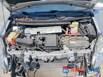 Zdjęcie 11 z 13 samochodu: 2015 TOYOTA PRIUS TWO VIN:JTDKN3DU5F1974830 - miniatura