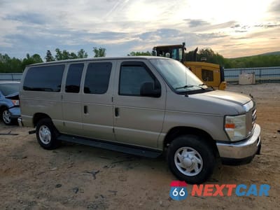 Czwarte zdjęcie samochodu z boku: 2008 FORD ECONOLINE E350 SUPER DUTY WAGON VIN:1FBNE31L98DB08238 - miniatura