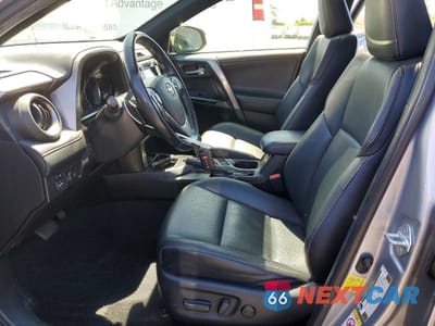 Zdjęcie 7 z 13 samochodu: 2018 TOYOTA RAV4 SE VIN:JTMNFREVXJD111016 - miniatura