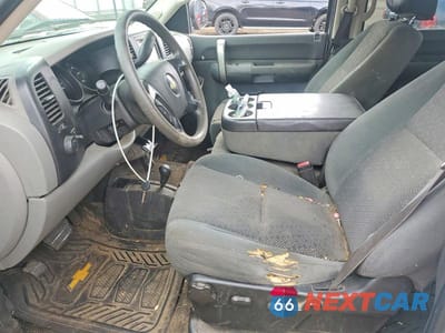 Zdjęcie 7 z 12 samochodu: 2008 CHEVROLET SILVERADO K1500 VIN:2GCEK13C881131544 - miniatura