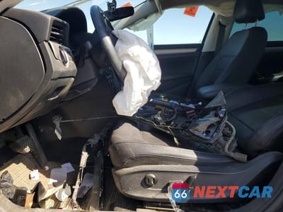 Zdjęcie 7 z 12 samochodu: 2020 VOLKSWAGEN PASSAT SE VIN:1VWSA7A3XLC026290 - miniatura