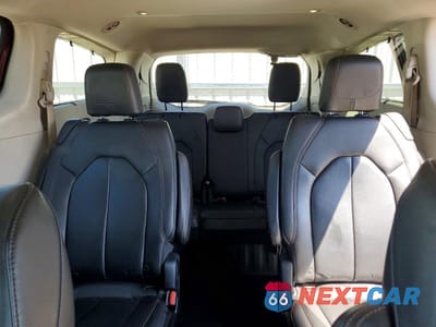 Zdjęcie 10 z 13 samochodu: 2018 CHRYSLER PACIFICA TOURING L VIN:2C4RC1BG8JR197568 - miniatura
