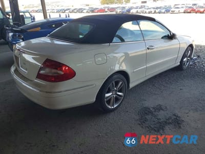 Trzecie zdjęcie samochodu z tyłu: 2008 MERCEDES-BENZ CLK 350 VIN:WDBTK56FX8T092744 - miniatura