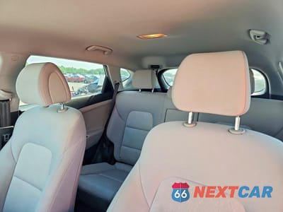 Zdjęcie 10 z 13 samochodu: 2016 HYUNDAI TUCSON SPORT VIN:KM8J3CA28GU254079 - miniatura