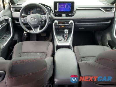 Zdjęcie 8 z 12 samochodu: 2024 TOYOTA RAV4 PRIME SE VIN:JTMAB3FV7RD174852 - miniatura