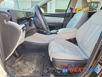 Zdjęcie 7 z 13 samochodu: 2025 HYUNDAI TUCSON SEL VIN:5NMJBCDE3SH512120 - miniatura