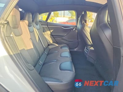 Zdjęcie 10 z 12 samochodu: 2017 TESLA MODEL S VIN:5YJSA1E13HF206276 - miniatura