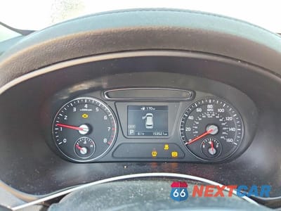 Zdjęcie 9 z 13 samochodu: 2019 KIA SORENTO L VIN:5XYPG4A33KG578066 - miniatura