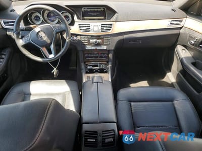 Zdjęcie 8 z 12 samochodu: 2014 MERCEDES-BENZ E 350 4MATIC VIN:WDDHF8JB9EA818222 - miniatura
