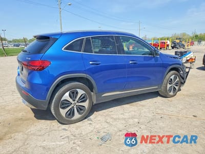 Trzecie zdjęcie samochodu z tyłu: 2025 MERCEDES-BENZ GLA 250 4MATIC VIN:W1N4N4HB2SJ626638 - miniatura
