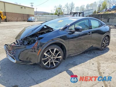2024 TOYOTA PRIUS PRIME XSE JTDACACU4R3027214 - główne zdjęcie licytacji z USA - miniatura