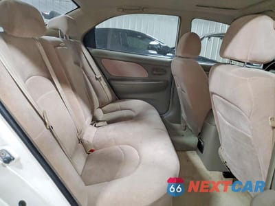 Zdjęcie 10 z 11 samochodu: 2000 HYUNDAI SONATA GL VIN:KMHWF25S6YA175692 - miniatura