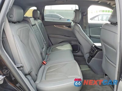 Zdjęcie 11 z 13 samochodu: 2020 LINCOLN NAUTILUS RESERVE VIN:2LMPJ8K98LBL02628 - miniatura