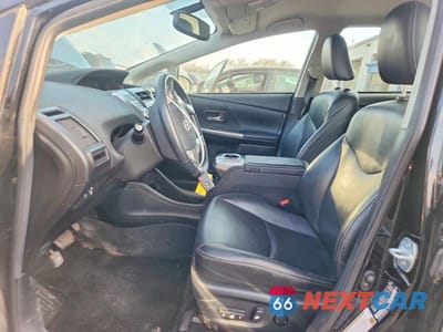 Zdjęcie 7 z 12 samochodu: 2015 TOYOTA PRIUS V FIVE VIN:JTDZN3EU1FJ034439 - miniatura