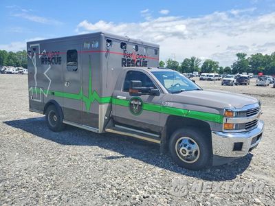 Czwarte zdjęcie samochodu z boku: 2015 CHEVROLET SILVERADO K3500 LT VIN:1GB3KZC87FF566230 - miniatura